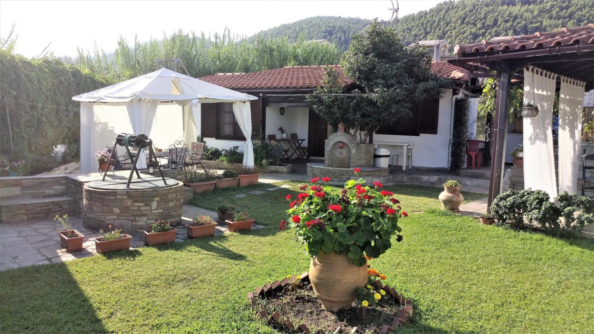 Jenny'S Garden Vourvourou Exterior foto